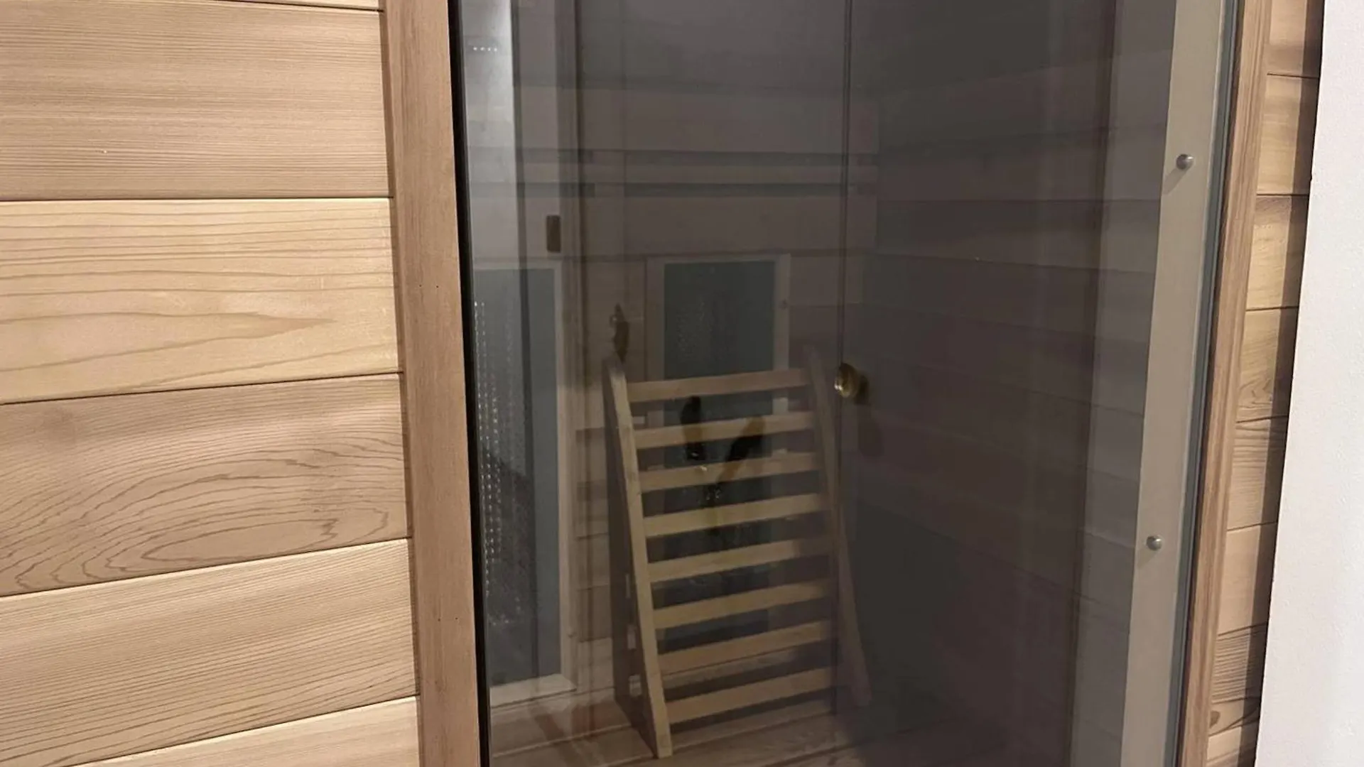 Appartement Duplex A Cauterets Avec Sauna Prive Et Wifi - Fr-1-812-87 0*,  Francja